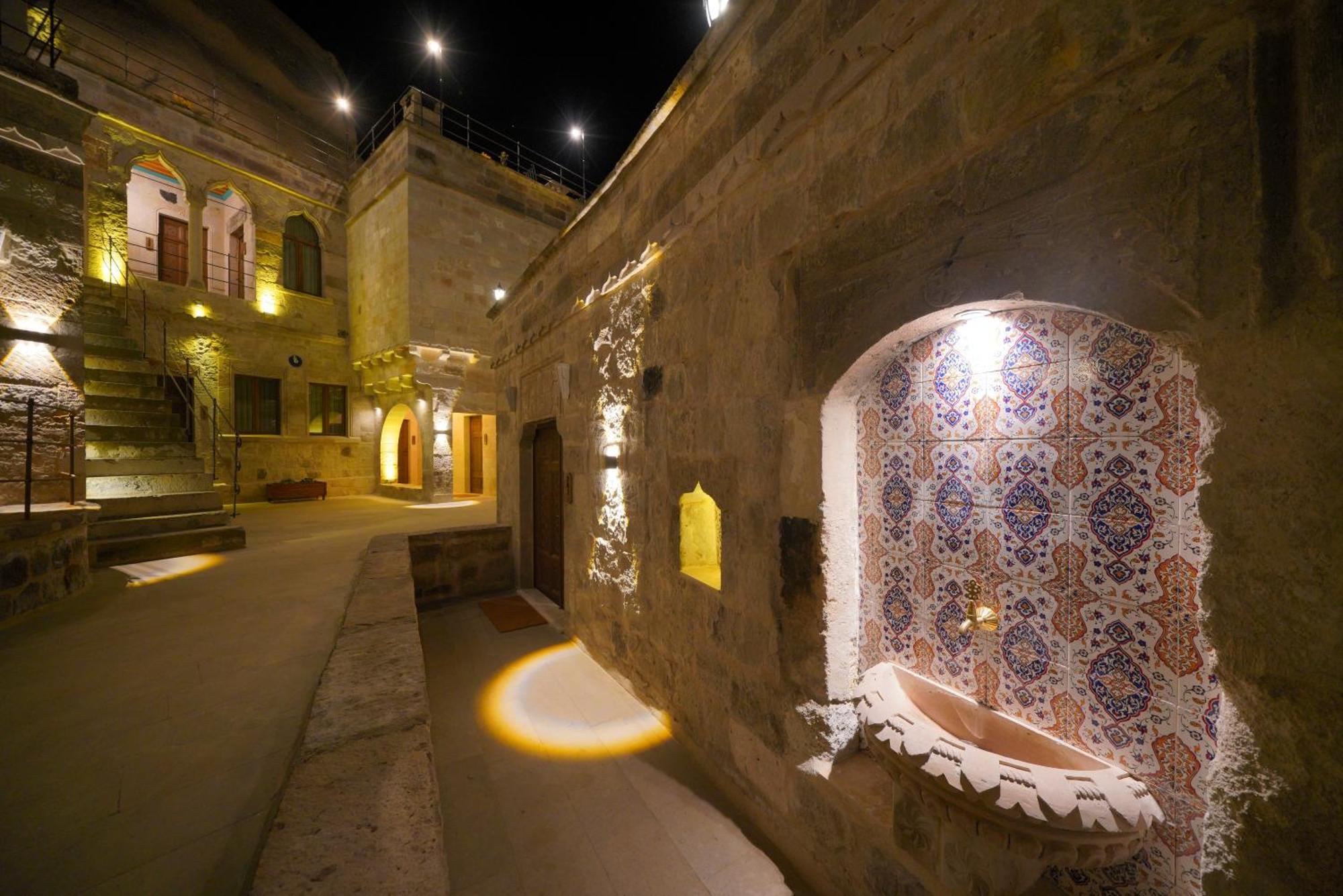 Cappadocia Secret Hill Cave Suites Goreme Exterior foto