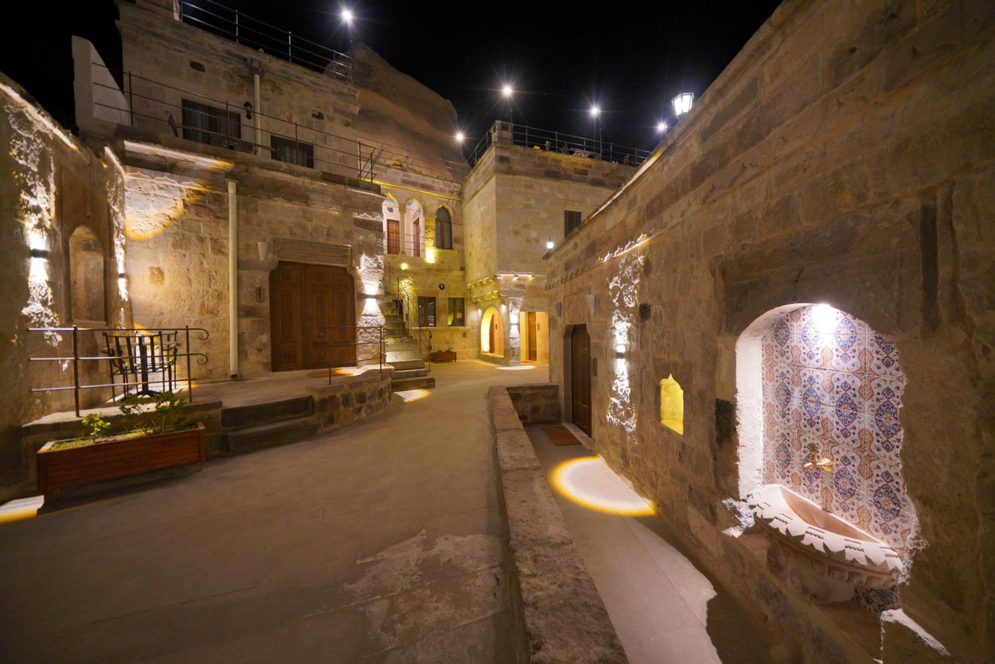 Cappadocia Secret Hill Cave Suites Goreme Exterior foto